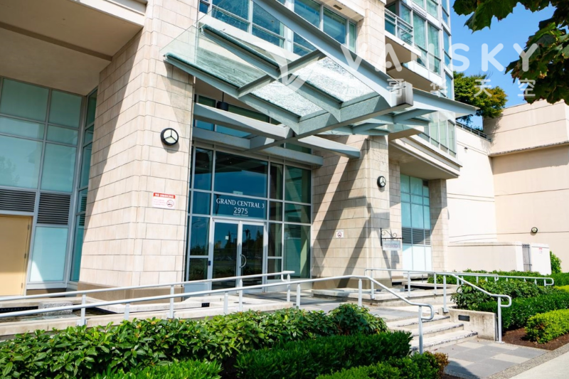 251221115935_Screenshot 2023-12-21 at 5.42.35 PM.png